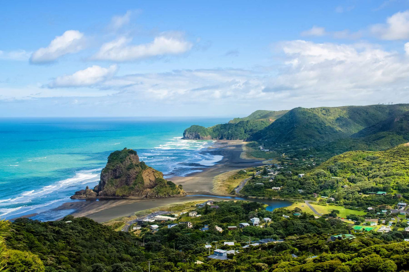 From North to South: Explore the Top 11 Beaches in New Zealand with Our Comprehensive Guide