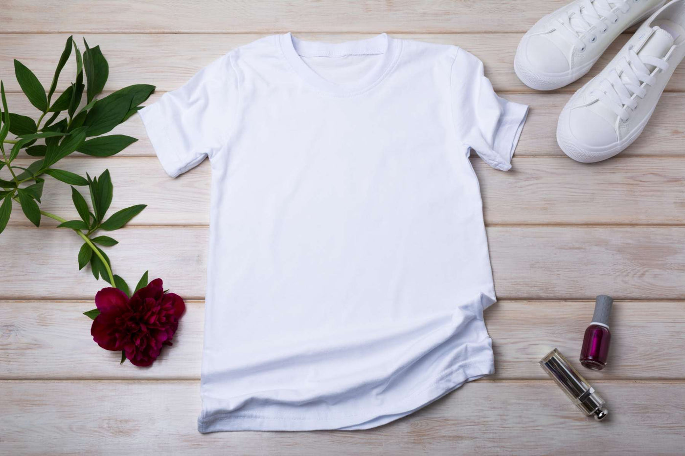 Unlock the Secrets of Classic T-Shirts: The Key to Effortless Style for Women