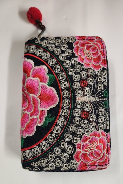 Embroidered Wallet - Medium