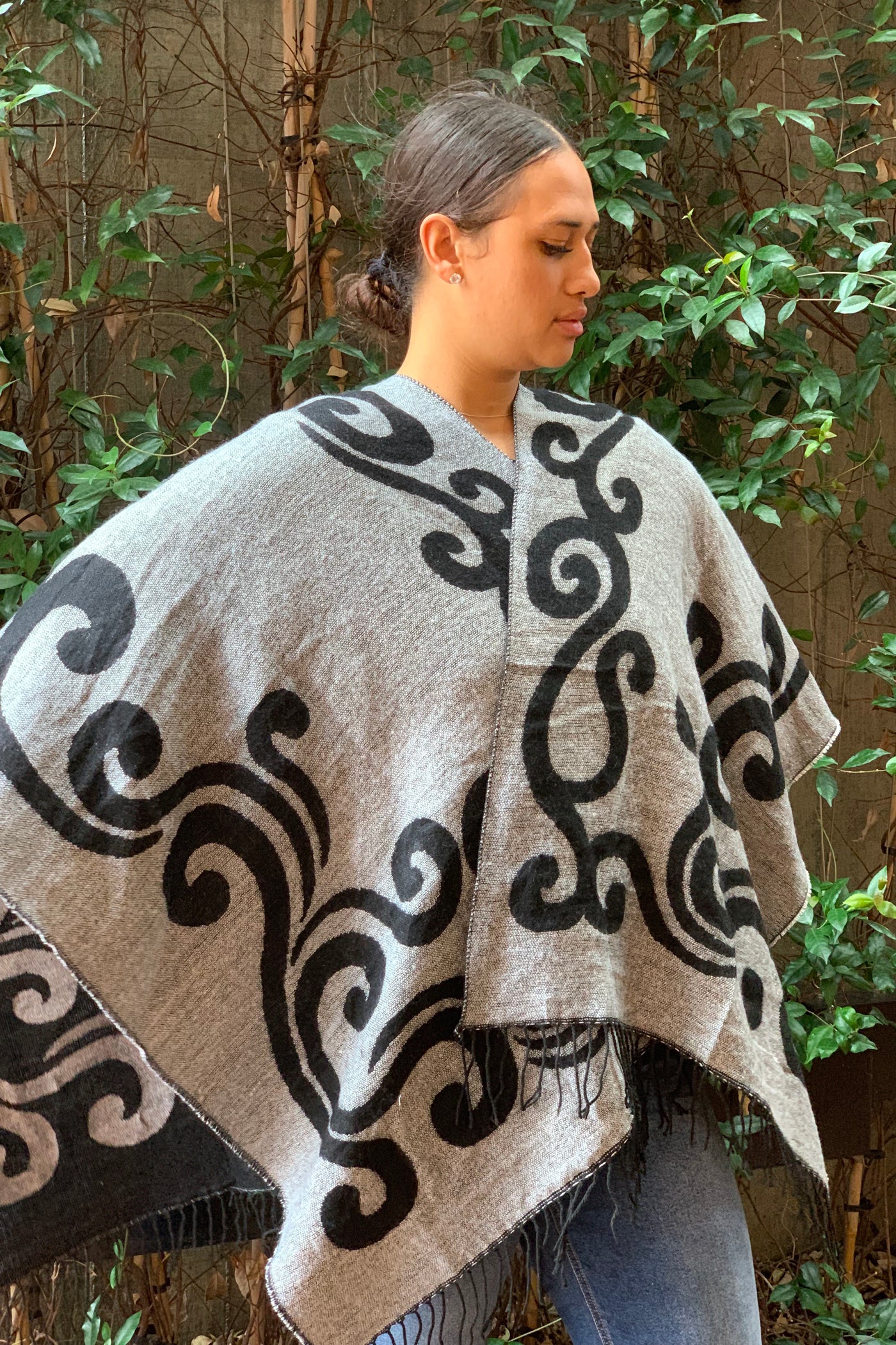 Kowhaiwhai Blanket Shawl